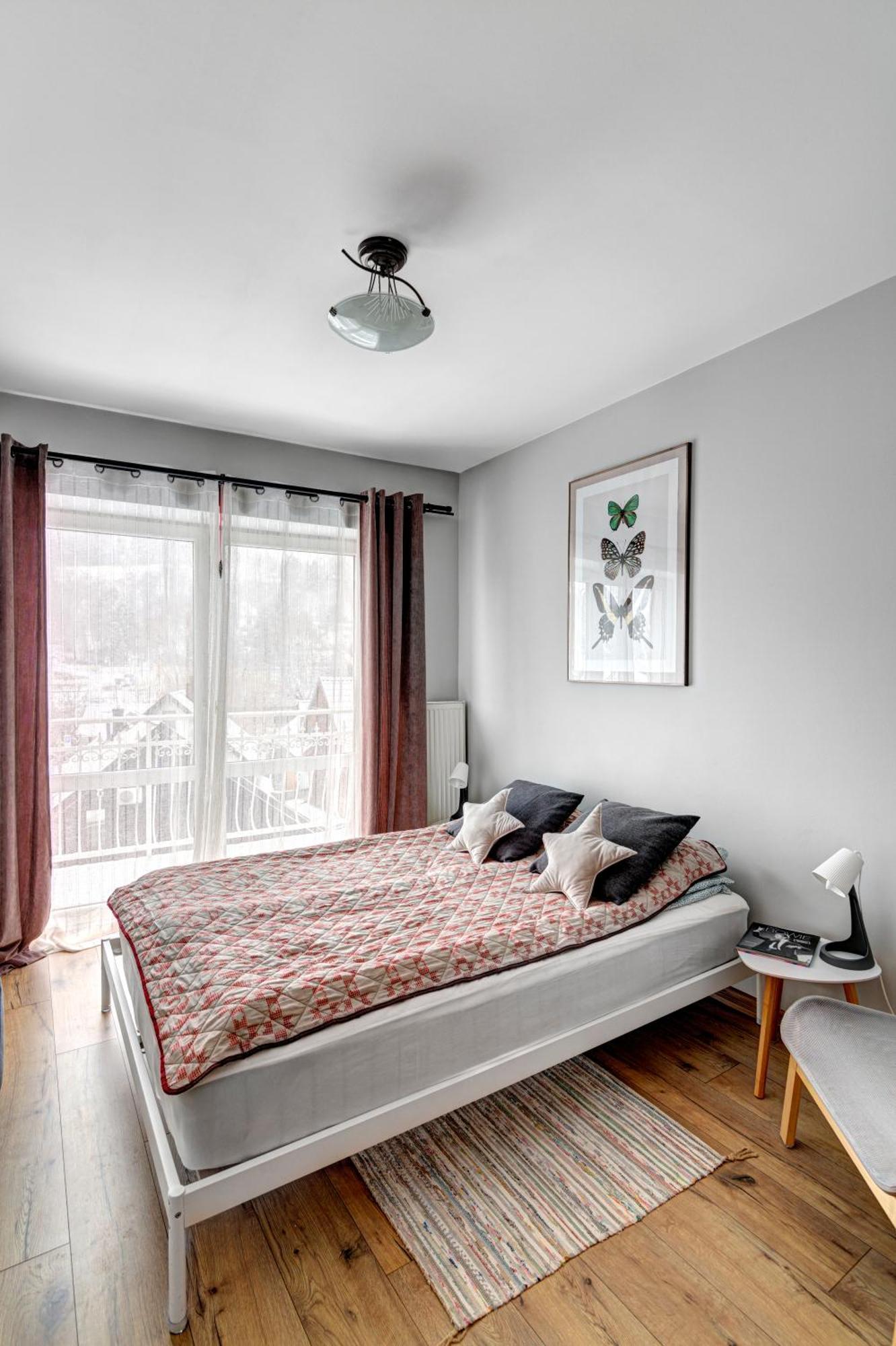 Ubytovanie v rodine Wesola: Centrally Located With Private Baths And Kitchen Access *